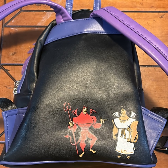 NWOT Emperors new groove YZMA loungefly backpack - Picture 3 of 5
